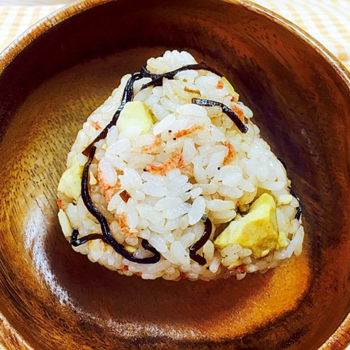 秋の味覚 栗ご飯アレンジおにぎり レシピ 作り方 By おこのみっちゃん 楽天レシピ 秋の味覚 栗ご飯アレンジおにぎり レシピ 作り方 By おこのみっちゃん 楽天レシピ